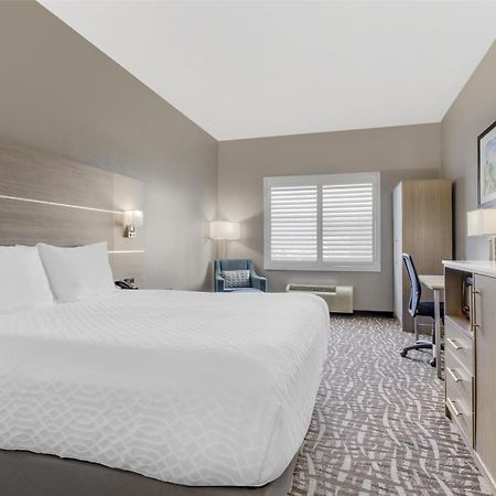 Best Western Plus Lake Elsinore Inn & Suites Eksteriør bilde
