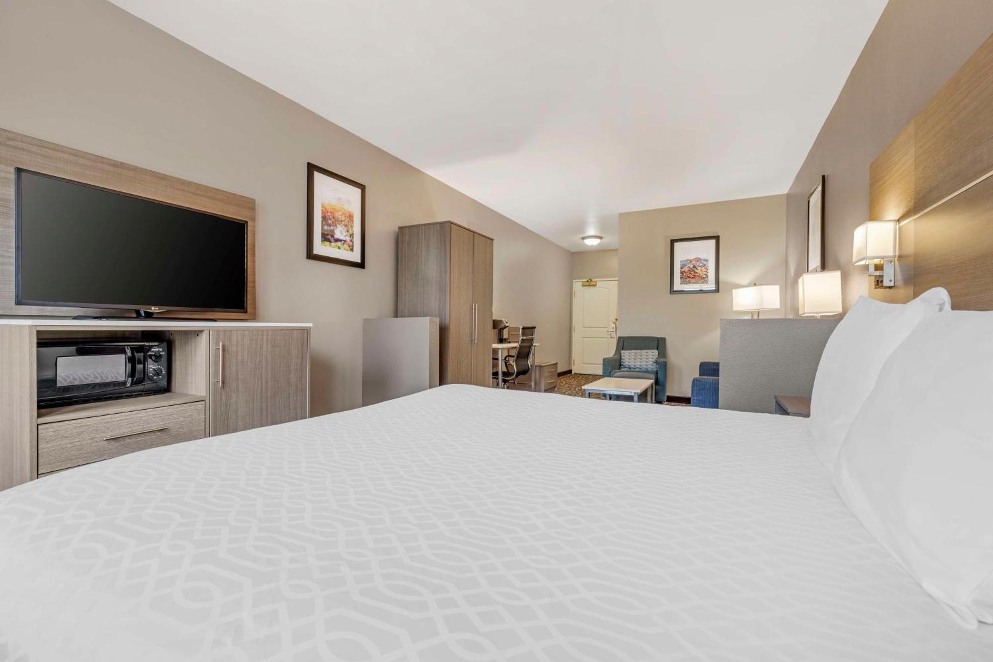 Best Western Plus Lake Elsinore Inn & Suites Eksteriør bilde