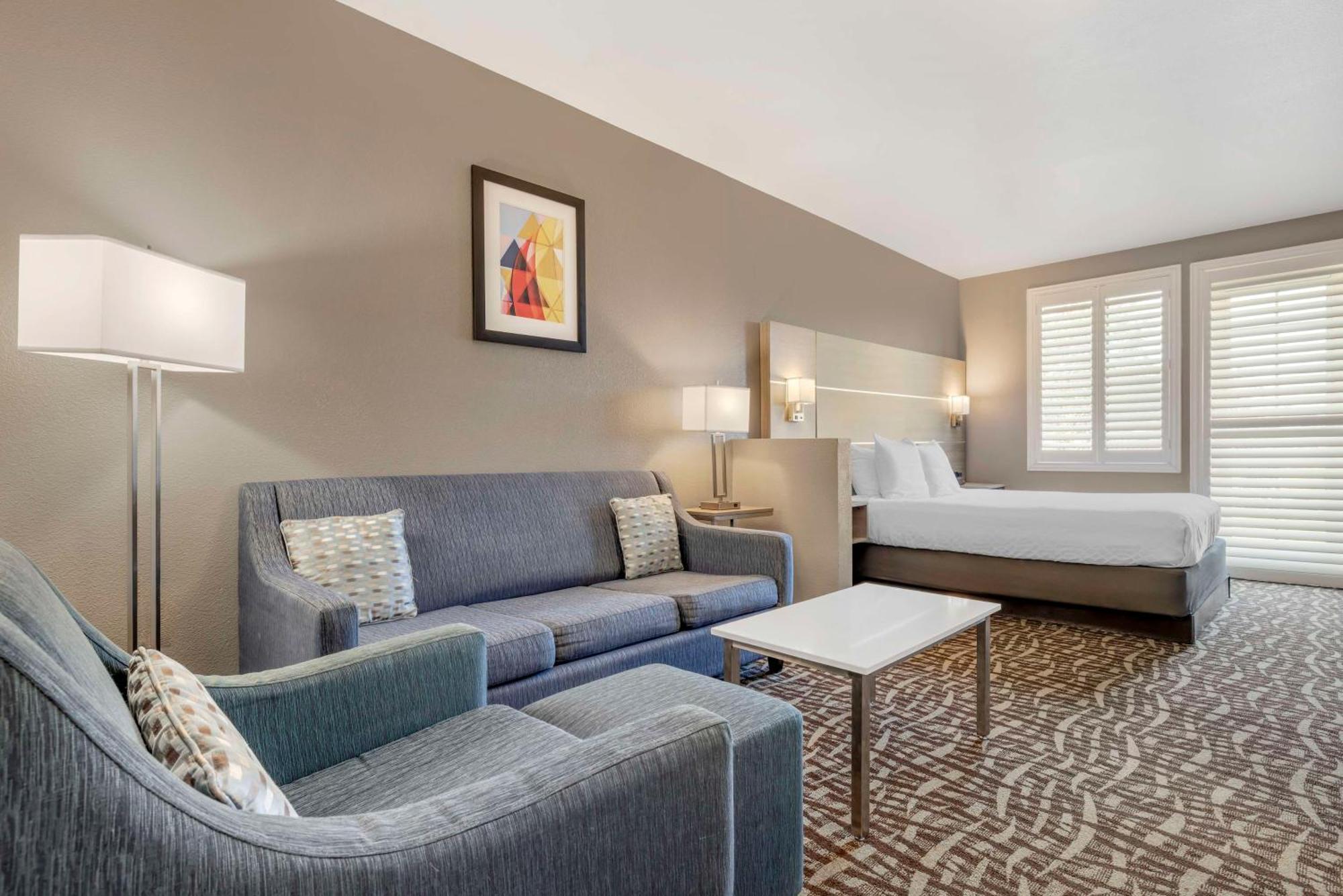 Best Western Plus Lake Elsinore Inn & Suites Eksteriør bilde