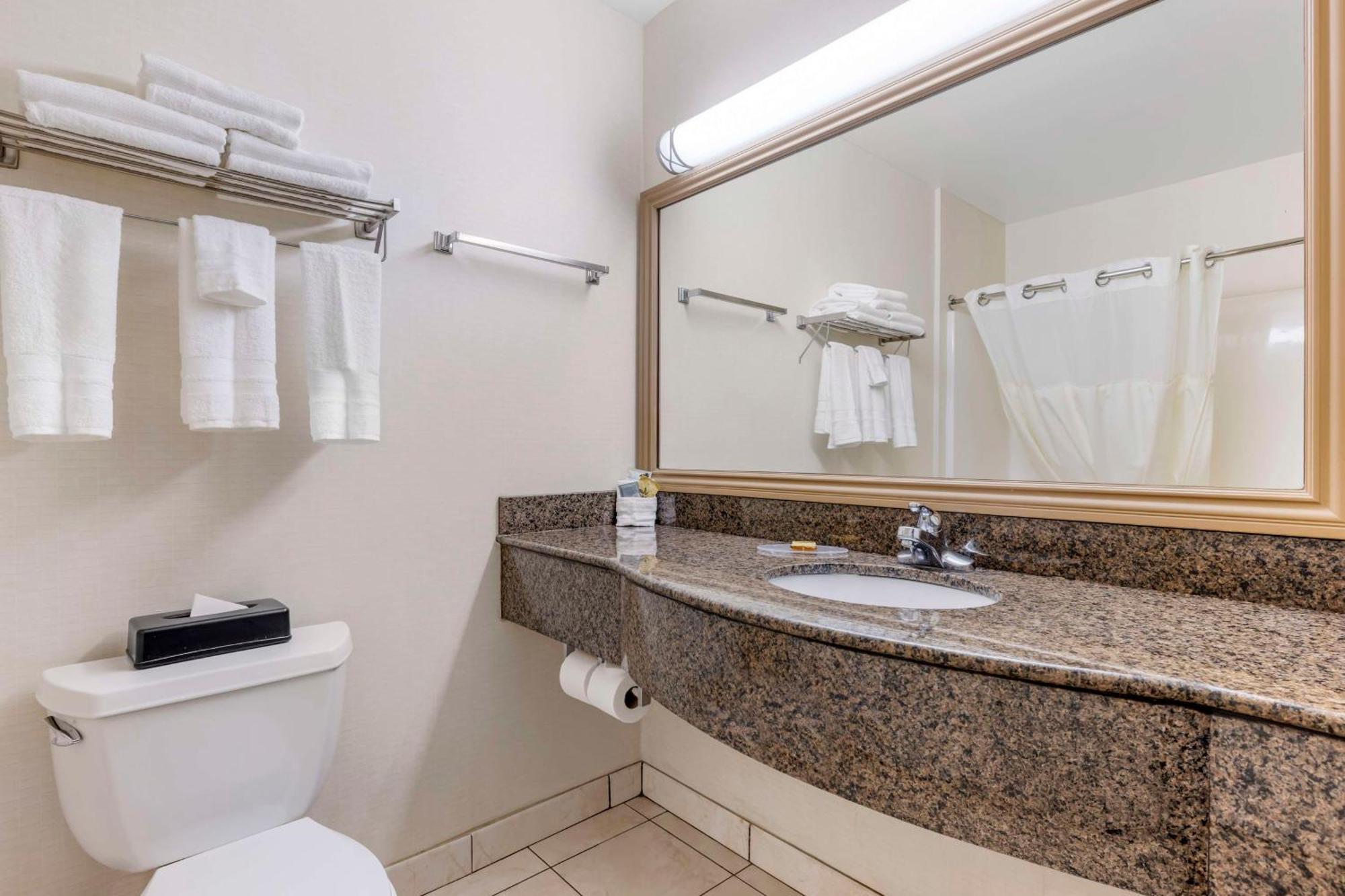 Best Western Plus Lake Elsinore Inn & Suites Eksteriør bilde