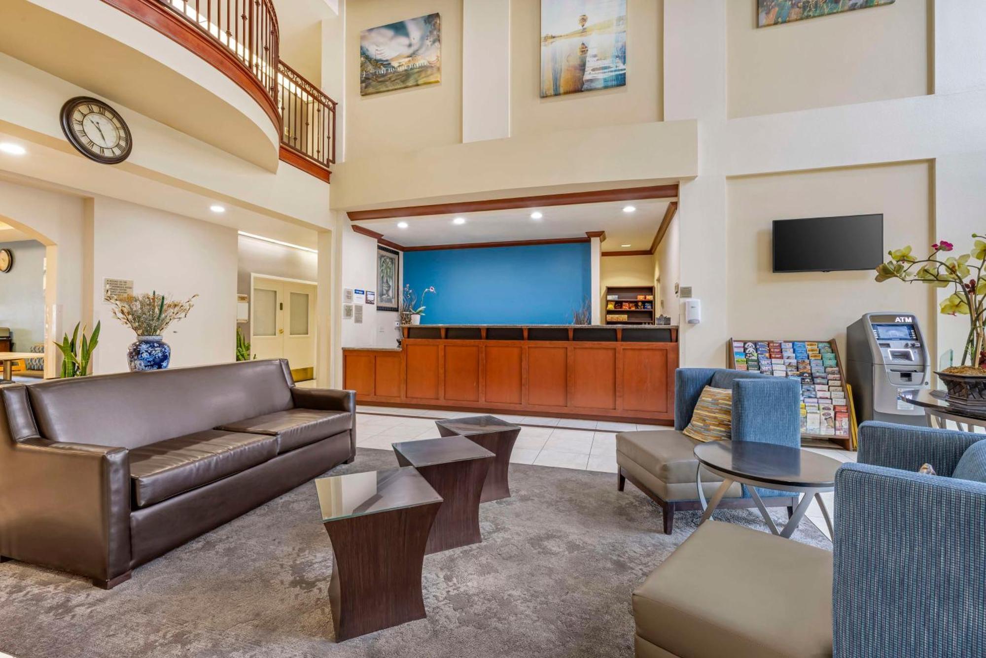 Best Western Plus Lake Elsinore Inn & Suites Eksteriør bilde