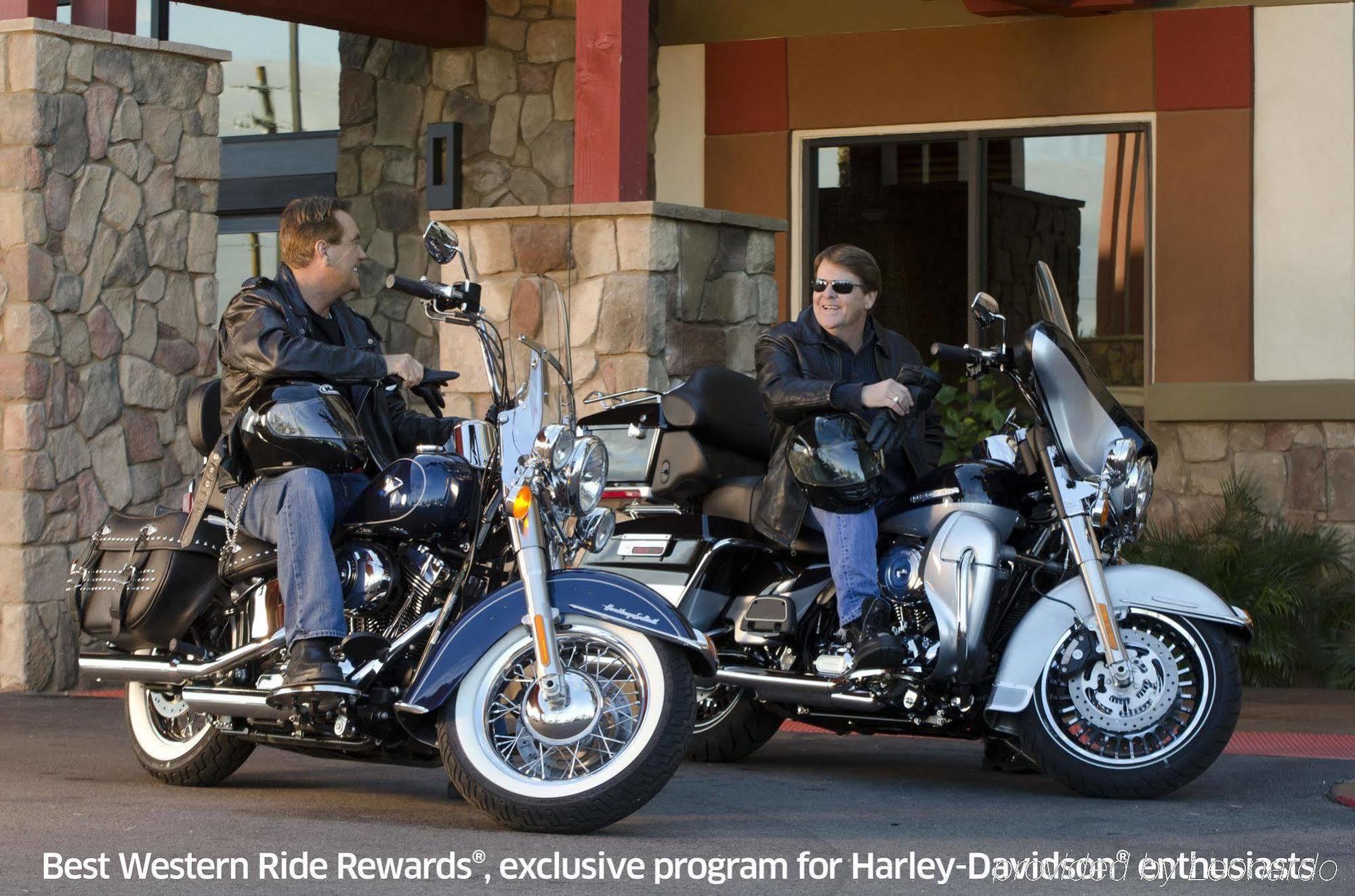 Best Western Plus Lake Elsinore Inn & Suites Eksteriør bilde