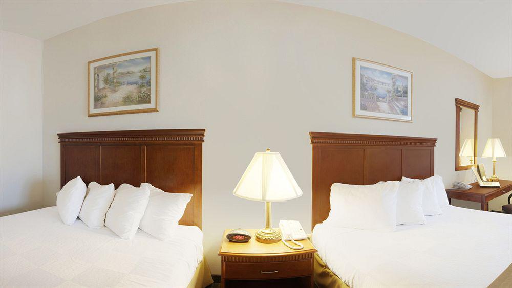 Best Western Plus Lake Elsinore Inn & Suites Eksteriør bilde