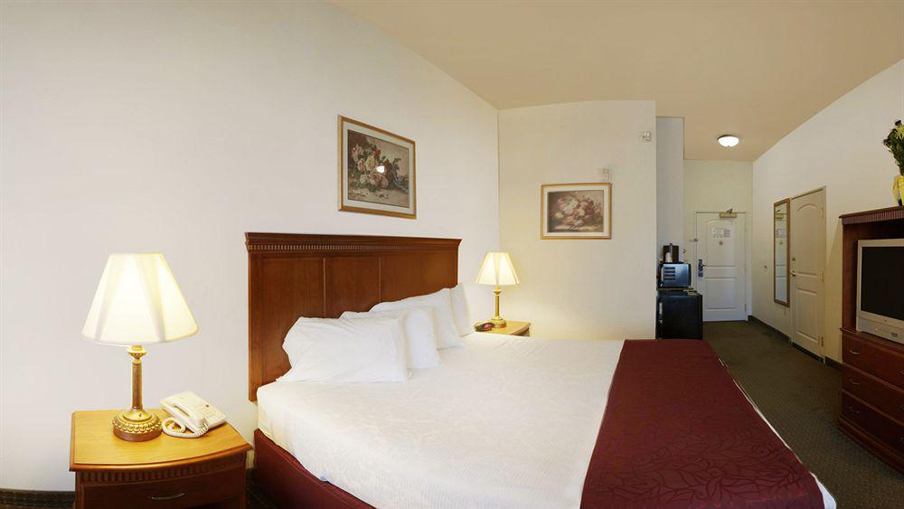 Best Western Plus Lake Elsinore Inn & Suites Eksteriør bilde
